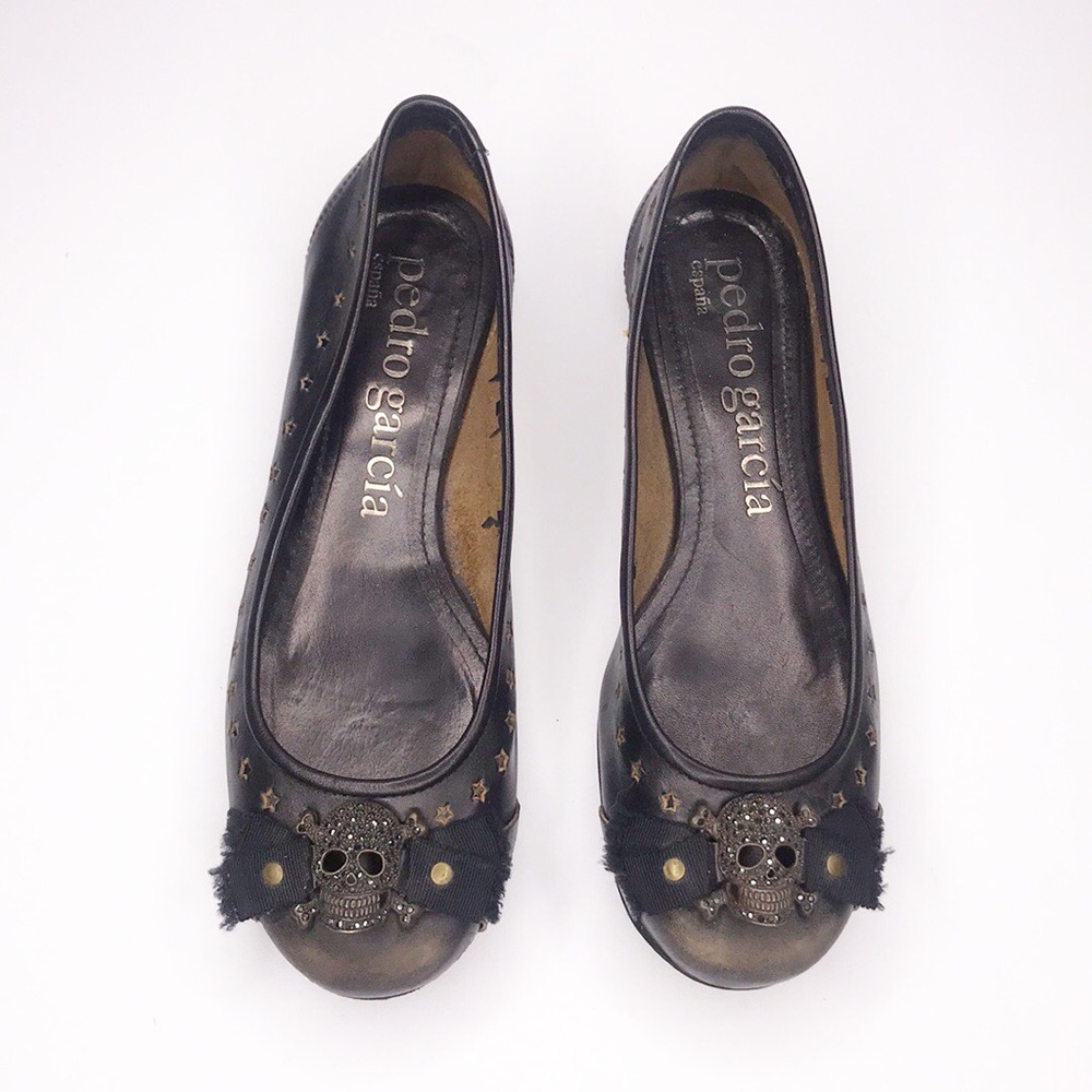 Pedro Garcia Black Flats with Skull Detail